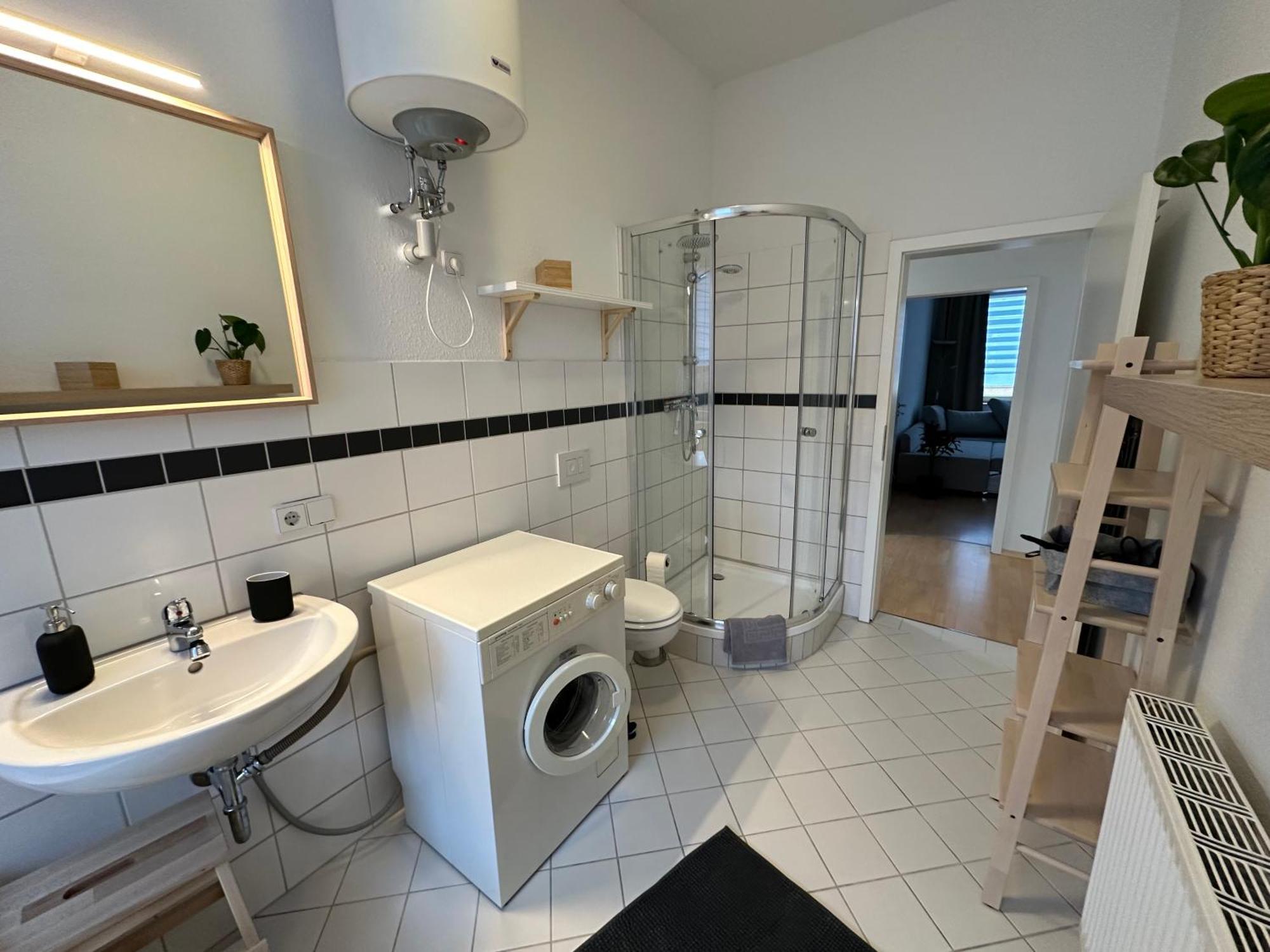 Ferienwohnung Fuer 8 Mit Balkon Erfurt Exterior foto